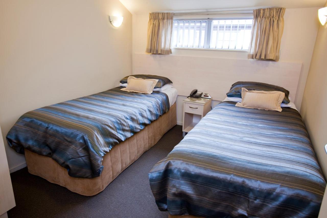 Kings Of Riccarton Motel With Airport Shuttle Service クライストチャーチ エクステリア 写真